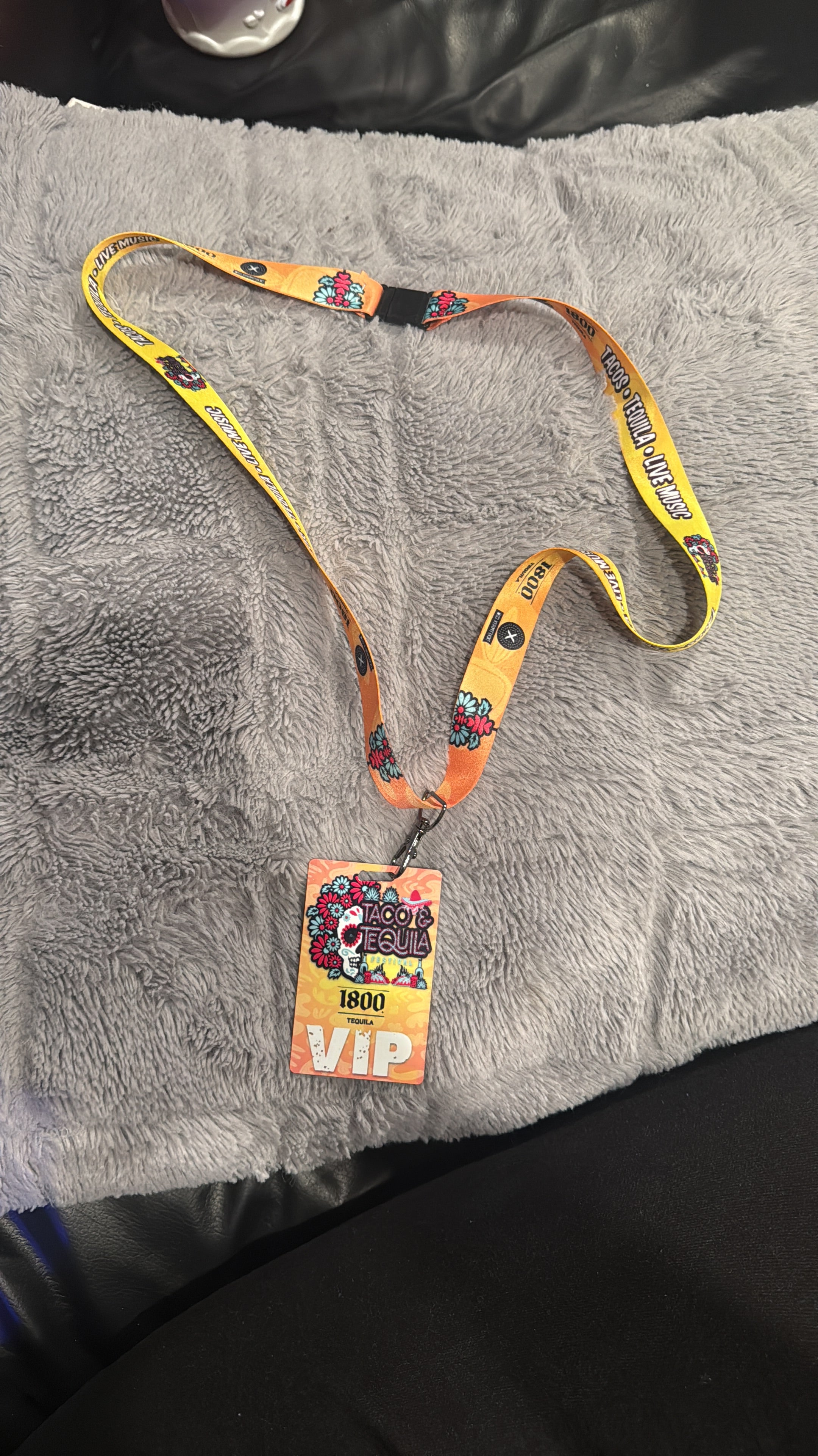 Custom Lanyards – Professional, Personalized & Affordable - iCandy gFX Studios inc.